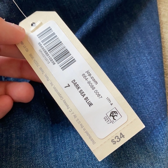 Arizona Jean Skirt - Picture 8 of 8